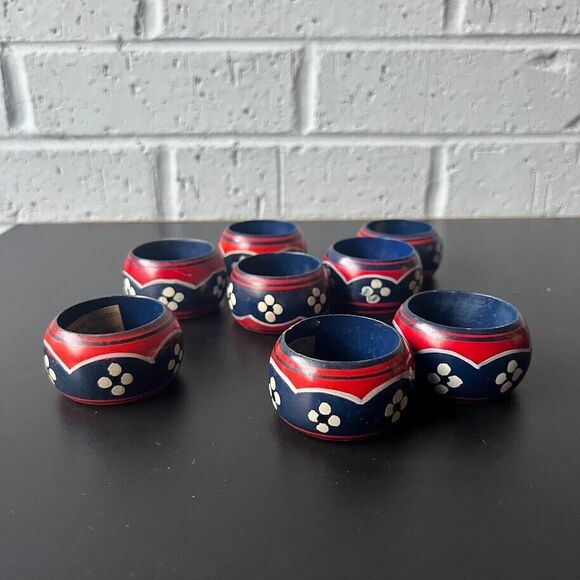 Vintage Wooden Napkin Rings Handpainted India Daisy's Tribal Boho Style set of 8 - Picture 6 of 7